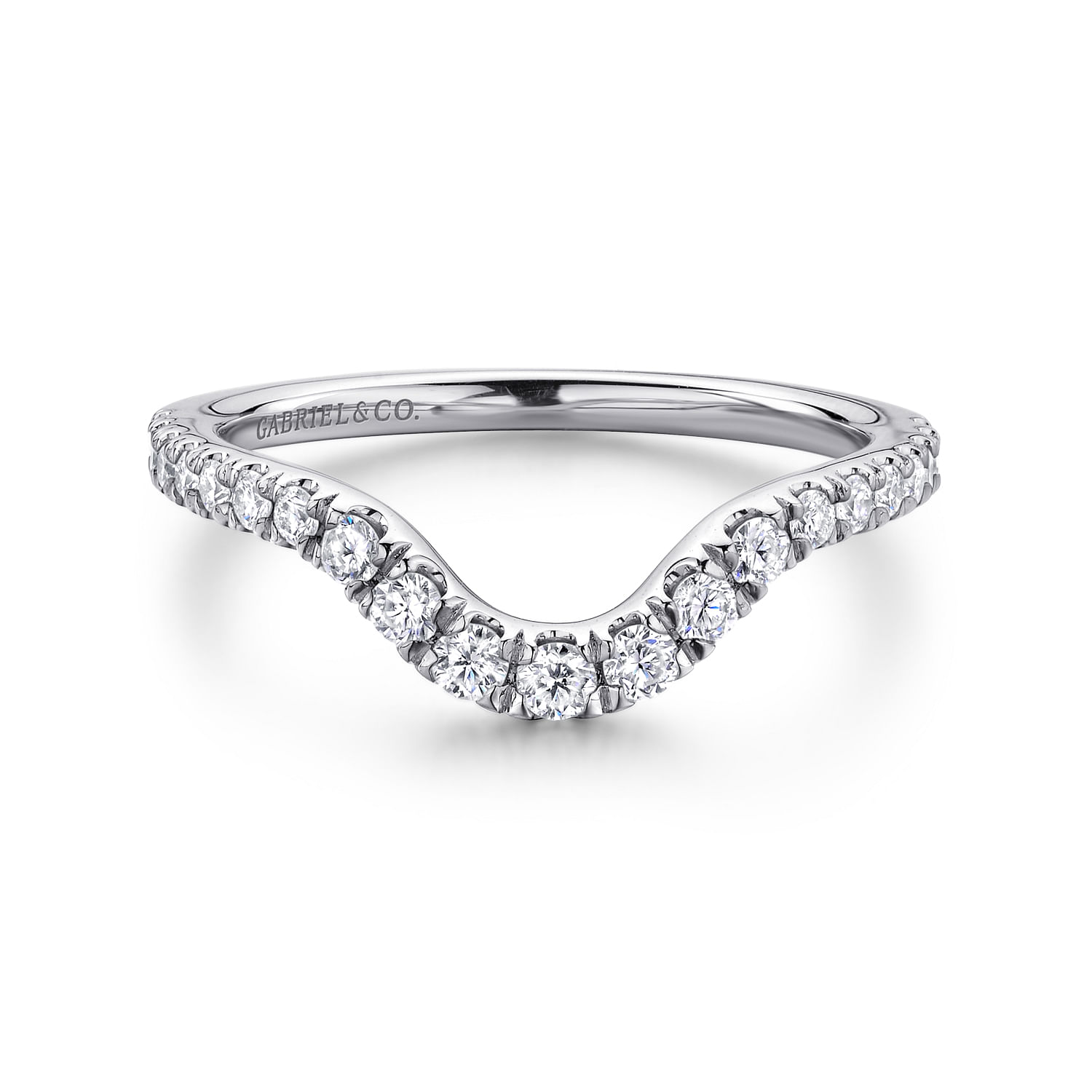 18k White Gold Diamond Curved 18k White Gold Diamond Curved