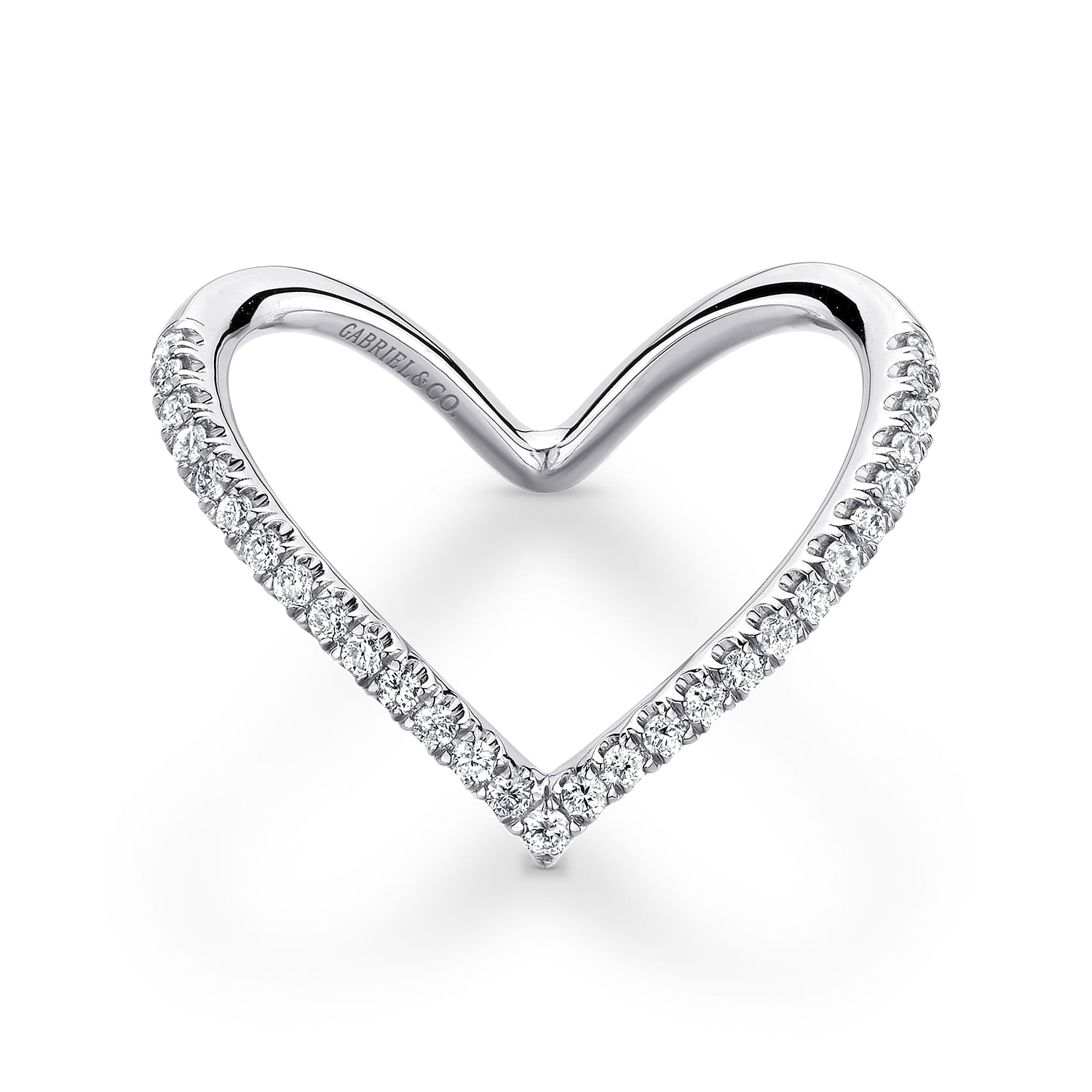 18k White Gold Diamond Curved 18k White Gold Diamond Curved