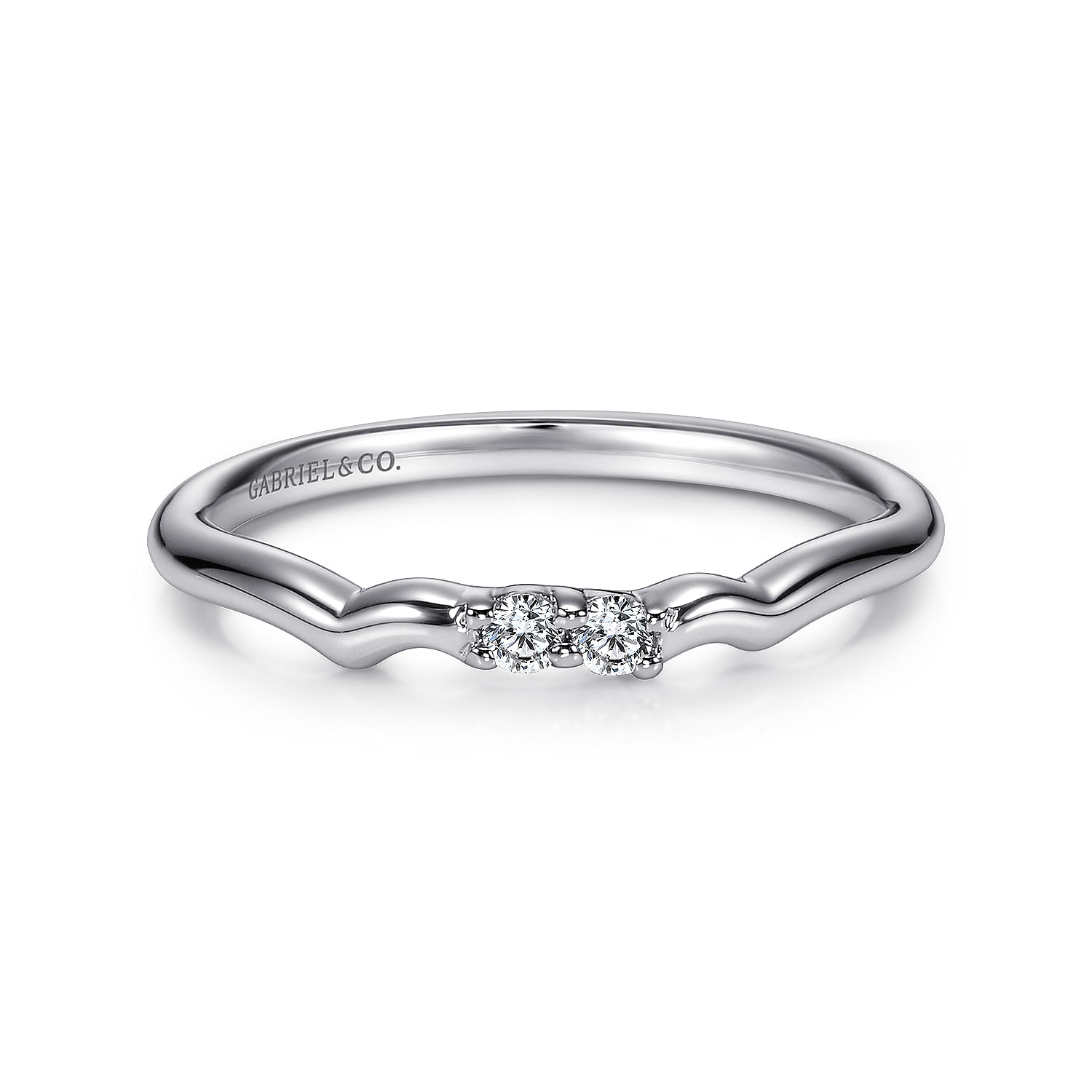 18k White Gold Diamond Curved 18k White Gold Diamond Curved