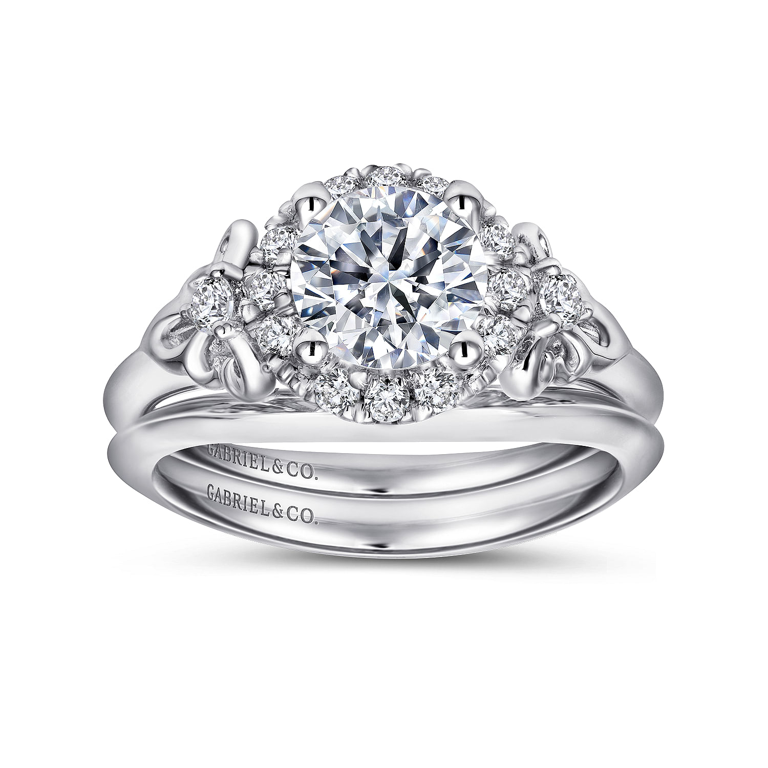 18k White Gold Diamond Halo Engagement Ring angle 4 18k White Gold Diamond Halo Engagement Ring angle 4