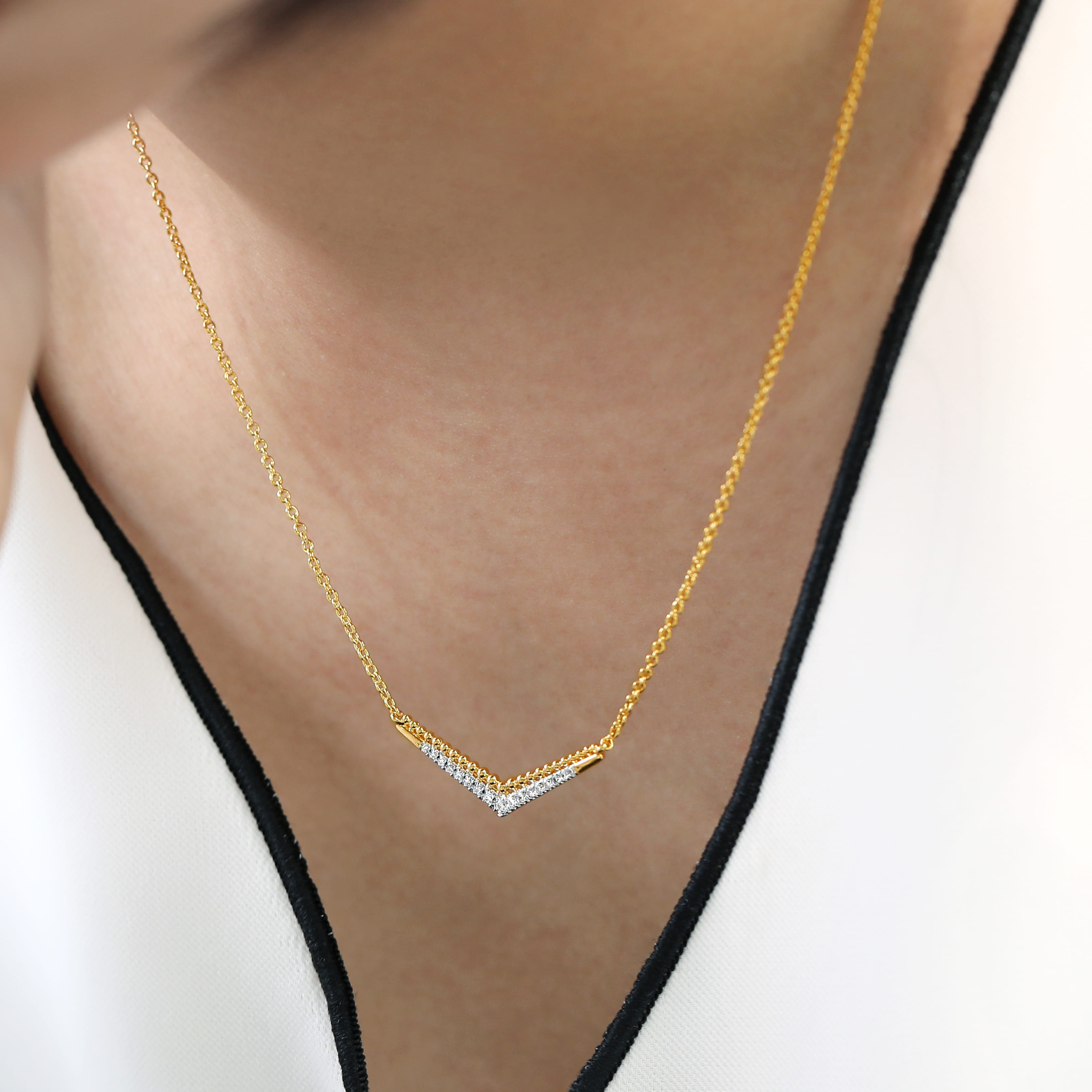 14K Yellow Gold Diamond Chevron 