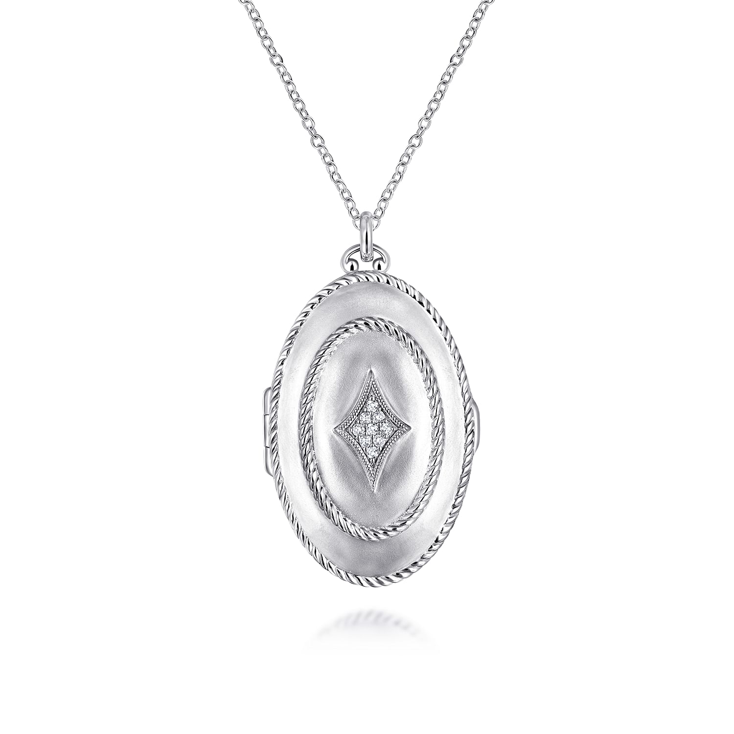 silver oval pendant necklace